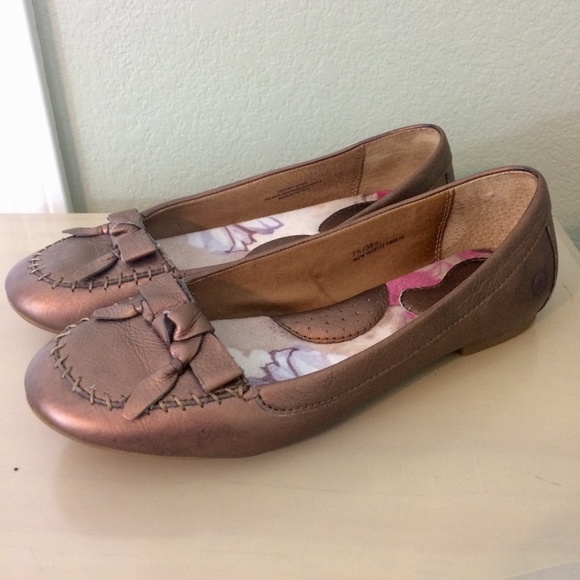 Born Shoes - BORN Women Bronze Metallic Leather Flats